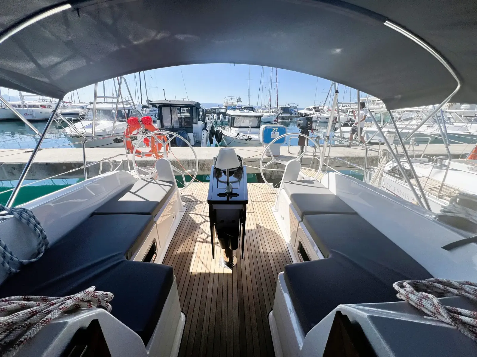 Bavaria-46-Cruiser-Summer-Breeze-1-2-scaled.webp