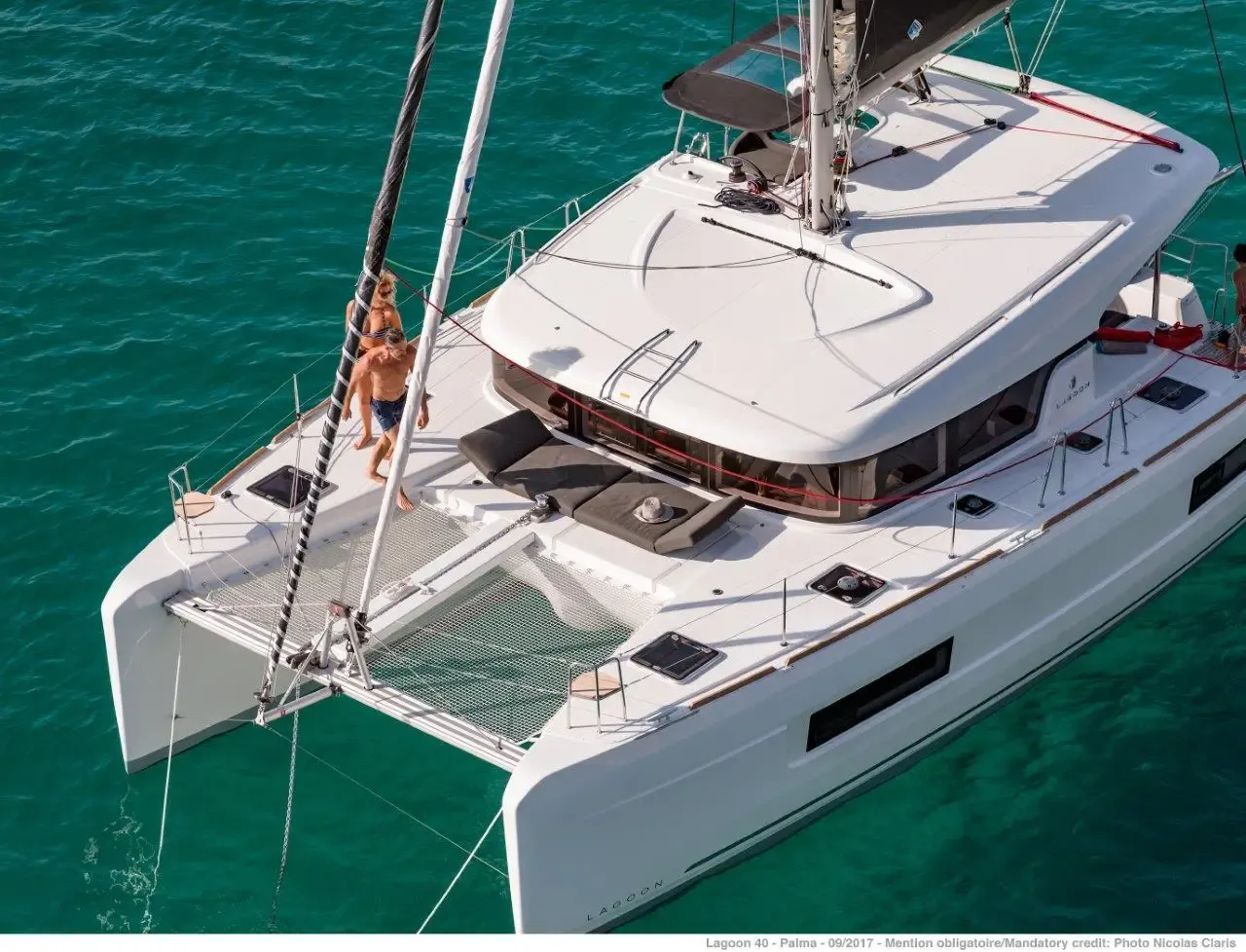 LAGOON 40 "WIND SEEKER"