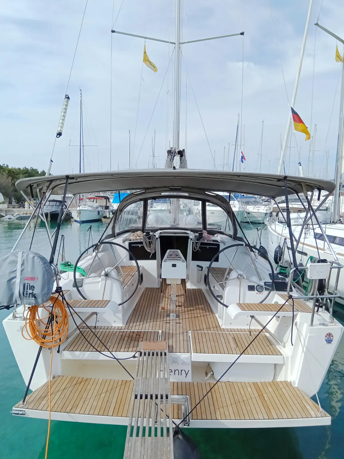 Dufour 382 GL "Henry" | Sailing Yacht Charter