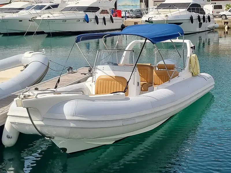 AGA Marine Spirit 640 | RIB Rental